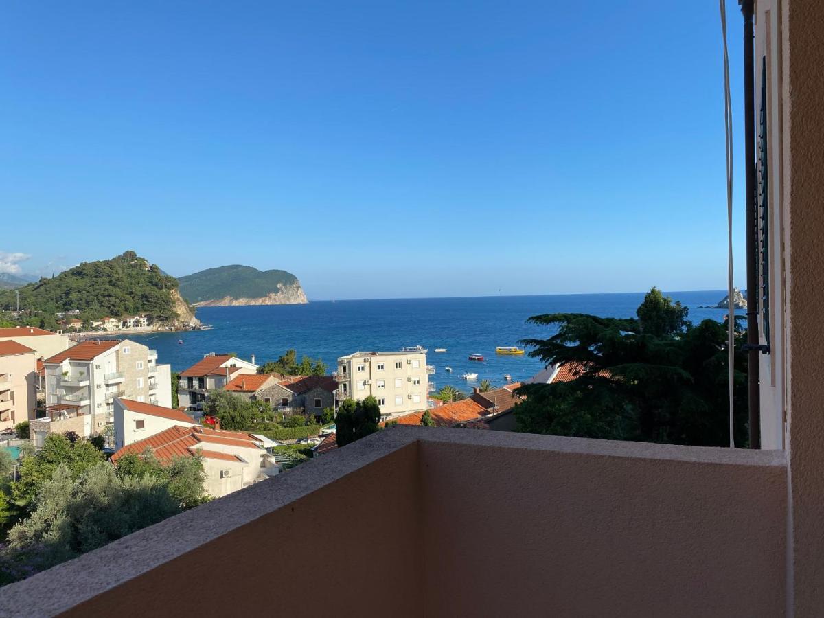 Apartments Mandarina Garden Petrovac Buitenkant foto