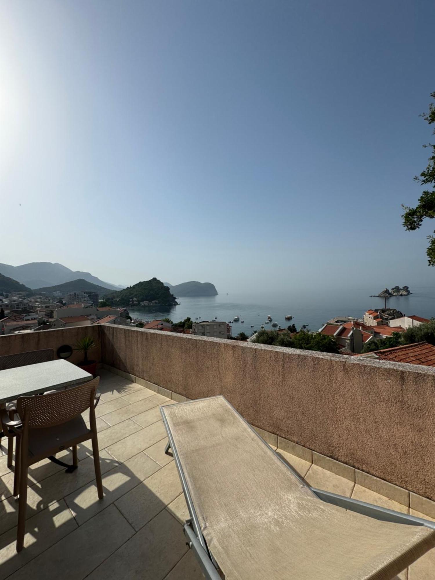 Apartments Mandarina Garden Petrovac Buitenkant foto