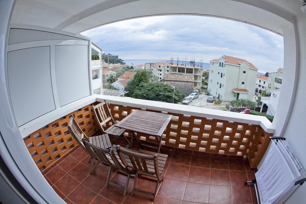 Apartments Mandarina Garden Petrovac Kamer foto